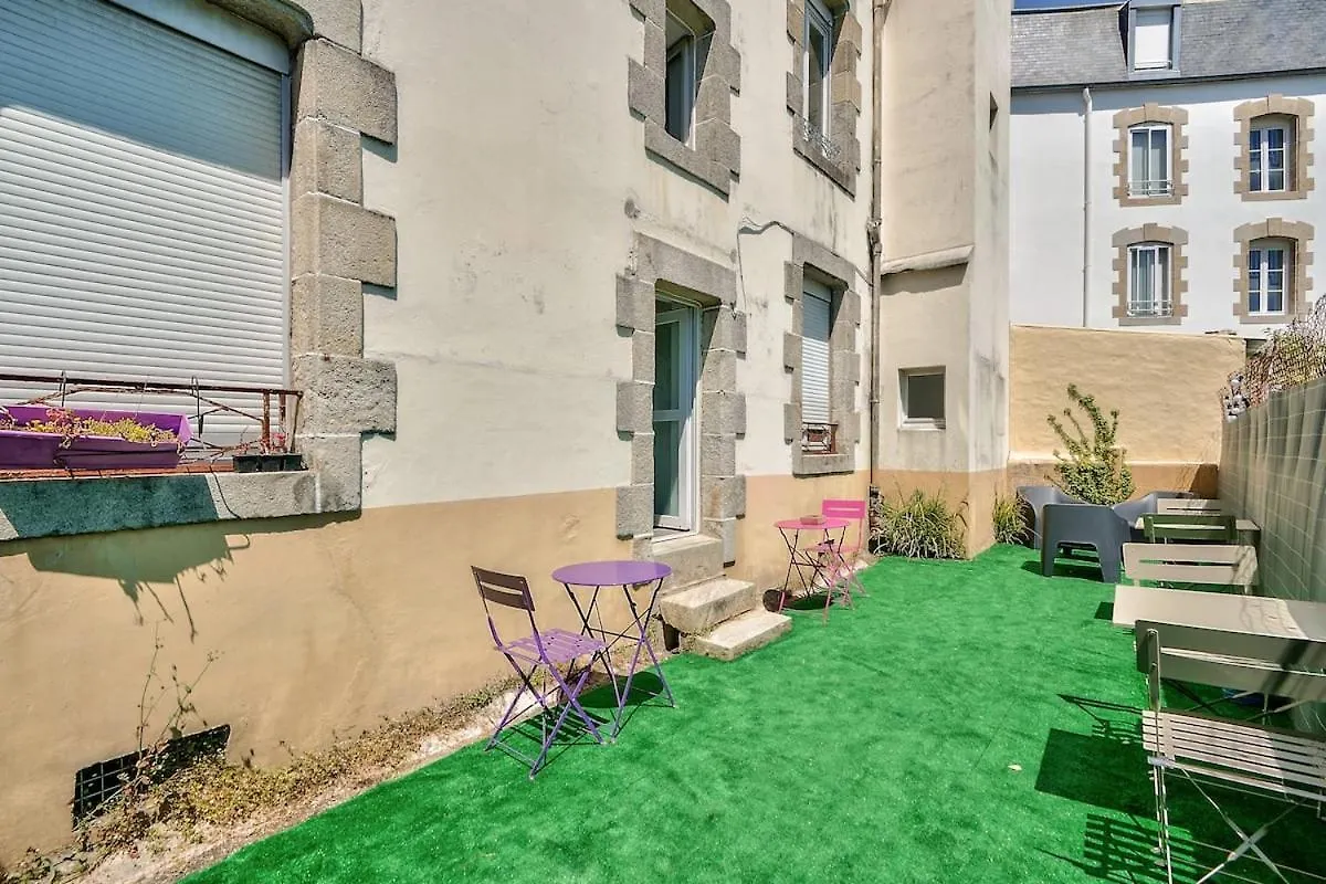 Appartement Cosy Proche De La Gare Lorient 0*,  France